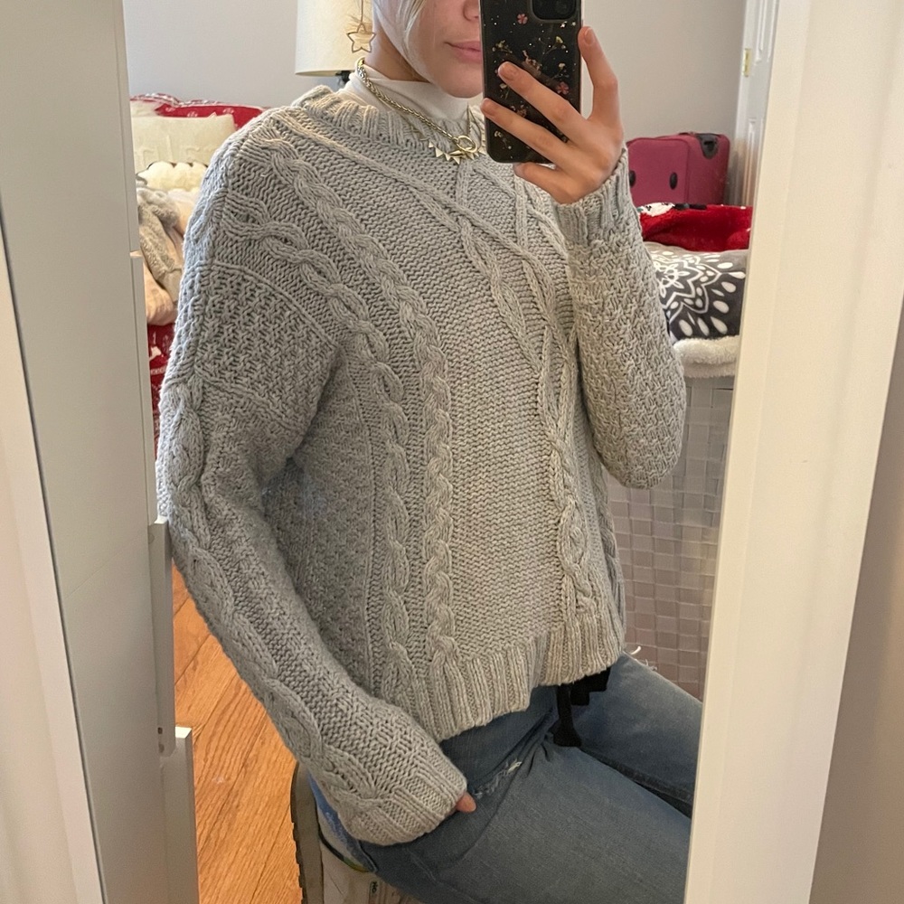 Sweater - Picture 3 of 4